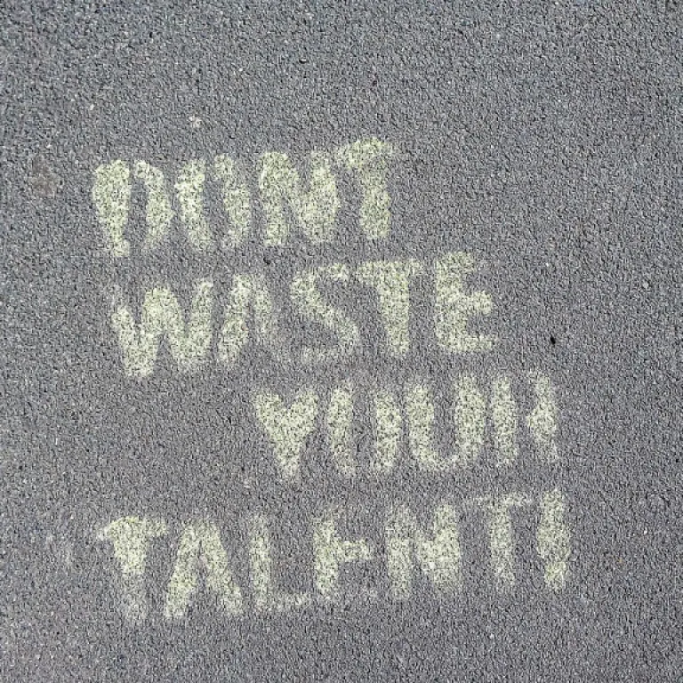 Understanding doe for salary in talent acquisition strategy